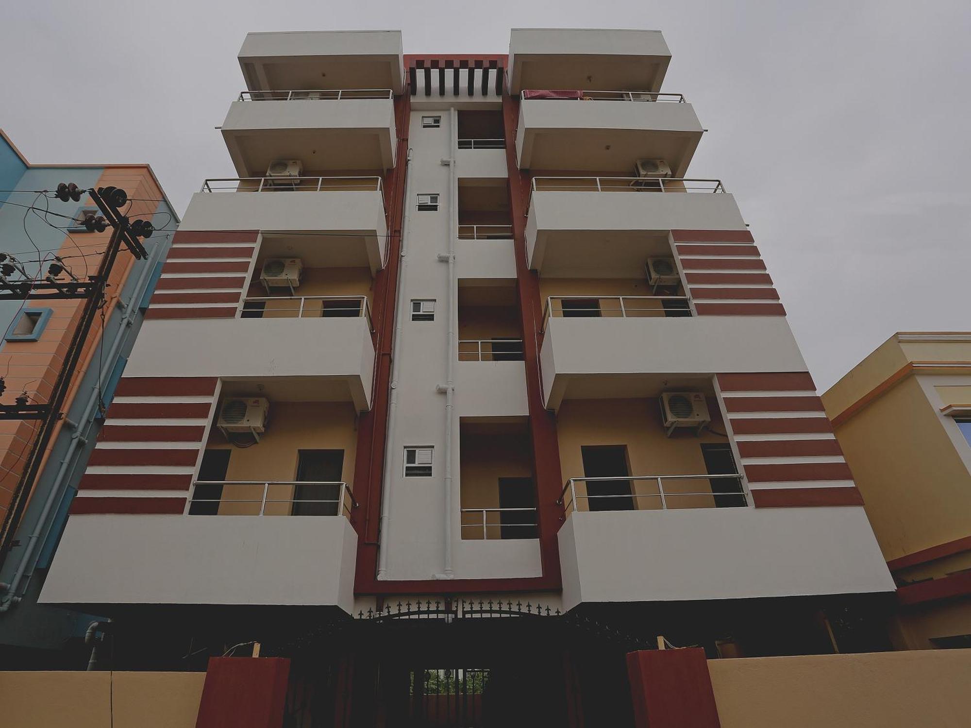 Oyo 17276 The Maple Tree Hotels Bhubaneswar Zewnętrze zdjęcie
